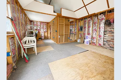 684 Lower Detroit Road, Plymouth, ME 04969 - Photo 17