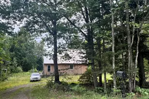 115 Sawyer Rd, Plymouth, ME 04969 - Photo 3