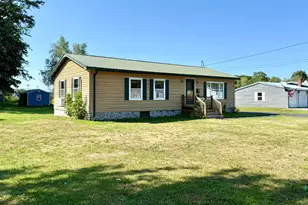 20 Willow St, Calais, ME 04619 - Photo 3