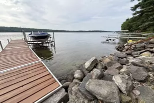 392 Memorial Dr, Winthrop, ME 04364 - Photo 21
