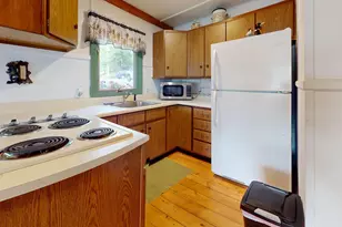 392 Memorial Dr, Winthrop, ME 04364 - Photo 11