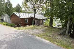 392 Memorial Dr, Winthrop, ME 04364 - Photo 3