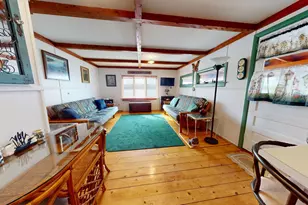 392 Memorial Dr, Winthrop, ME 04364 - Photo 9