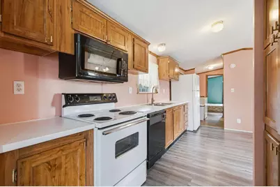 47 Autumn Lane, Lewiston, ME 04240 - Photo 13