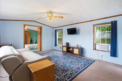 47 Autumn Lane, Lewiston, ME 04240 - Photo 9