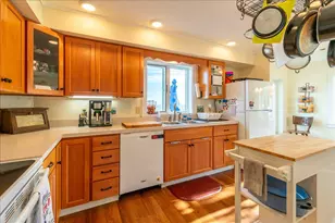90 W Meadow Rd, Rockland, ME 04841 - Photo 15