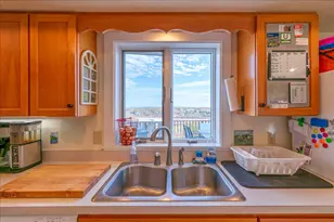 90 W Meadow Rd, Rockland, ME 04841 - Photo 17