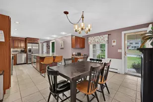 7 Longwood Dr, Kennebunk, ME 04043 - Photo 9
