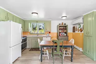 27 Garfield St, Westbrook, ME 04092 - Photo 3