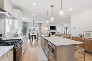 61 Owls Nest Rd, Portland, ME 04102 - Photo 11