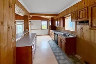 22 Cross St, Brewer, ME 04412 - Photo 9