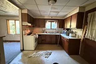 20 Middle Ave, Mexico, ME 04257 - Photo 9