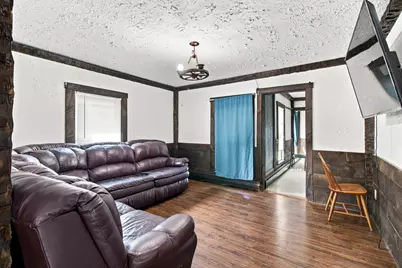 111 Pleasant Street, Auburn, ME 04210 - Photo 19
