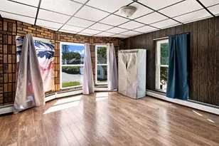 111 Pleasant St, Auburn, ME 04210 - Photo 15