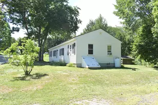 30 Mallison St, Gorham, ME 04038 - Photo 5