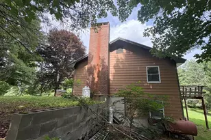549 Old Lewiston Rd, Winthrop, ME 04364 - Photo 17