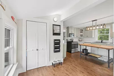 32 Western Avenue, Kennebunk, ME 04043 - Photo 9