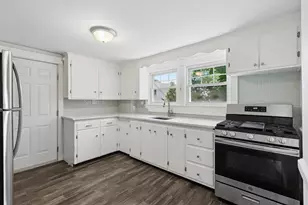 13 Wellington Rd, Portland, ME 04103 - Photo 9