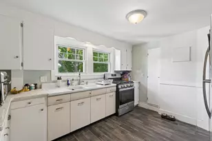 13 Wellington Rd, Portland, ME 04103 - Photo 23