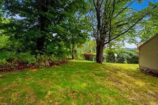 1233 Turner St, Auburn, ME 04210 - Photo 9