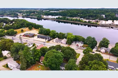 385 S Main Street, Brewer, ME 04412 - Photo 3