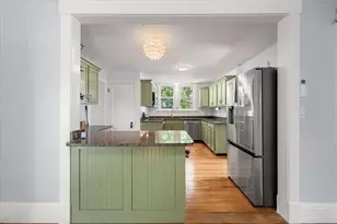 212 W Broadway, Bangor, ME 04401 - Photo 17