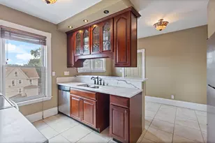 1363 Congress St, Portland, ME 04102 - Photo 7