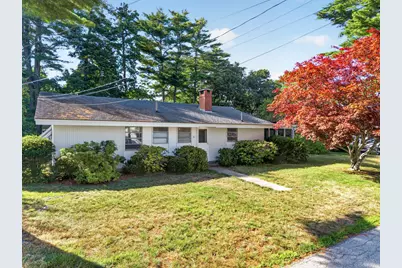 31 Moorview Avenue, Ogunquit, ME 03907 - Photo 3