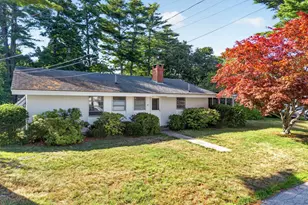 31 Moorview Ave, Ogunquit, ME 03907 - Photo 3