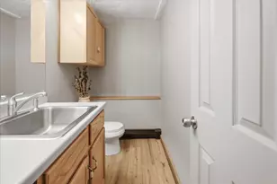 76 Daggett Dr, Raymond, ME 04071 - Photo 95