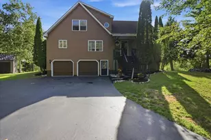 76 Daggett Dr, Raymond, ME 04071 - Photo 9