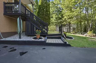 76 Daggett Dr, Raymond, ME 04071 - Photo 13