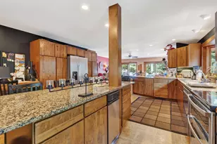 2 Brookfield Rd, Falmouth, ME 04105 - Photo 9