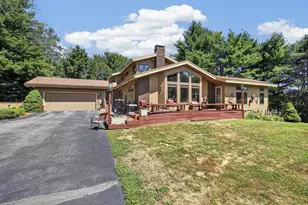 2 Brookfield Rd, Falmouth, ME 04105 - Photo 1