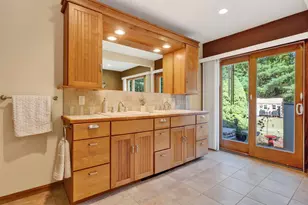 2 Brookfield Rd, Falmouth, ME 04105 - Photo 23