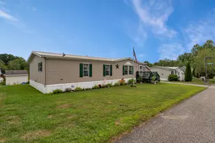 10 Rachel St, Sabattus, ME 04280 - Photo 27