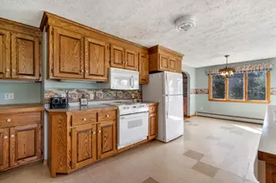 14 Jersey Ave, New Sharon, ME 04955 - Photo 9