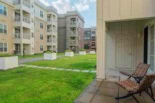 22 Hancock St, Portland, ME 04101 - Photo 21