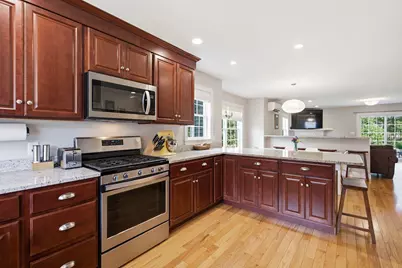 17 Leighton Farm Road, Scarborough, ME 04074 - Photo 9