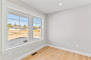157 Stewart Dr, Scarborough, ME 04074 - Photo 1