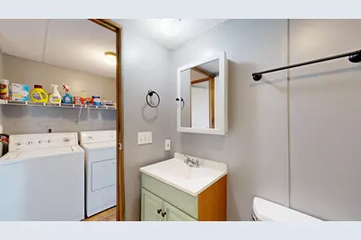 18 Purington Avenue, Mechanic Falls, ME 04256 - Photo 15