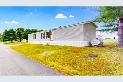 18 Purington Avenue, Mechanic Falls, ME 04256 - Photo 27