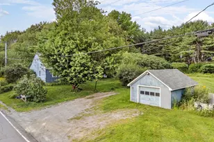 263 W Ridge Rd, Cornville, ME 04976 - Photo 9