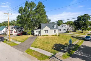 34 Lincoln St, Brewer, ME 04412 - Photo 3