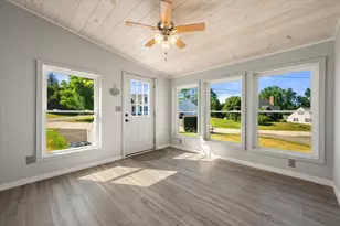34 Lincoln St, Brewer, ME 04412 - Photo 5