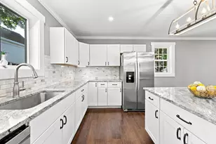 18 Dyer St, Saco, ME 04072 - Photo 21