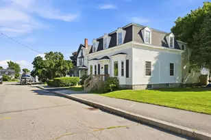 18 Dyer St, Saco, ME 04072 - Photo 3