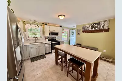 14 Forest Avenue, East Millinocket, ME 04430 - Photo 11