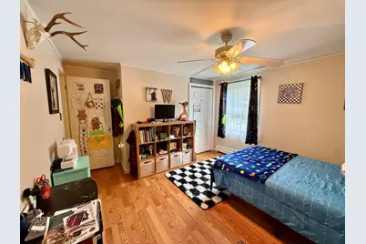 14 Forest Avenue, East Millinocket, ME 04430 - Photo 21