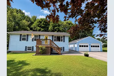 14 Forest Avenue, East Millinocket, ME 04430 - Photo 1